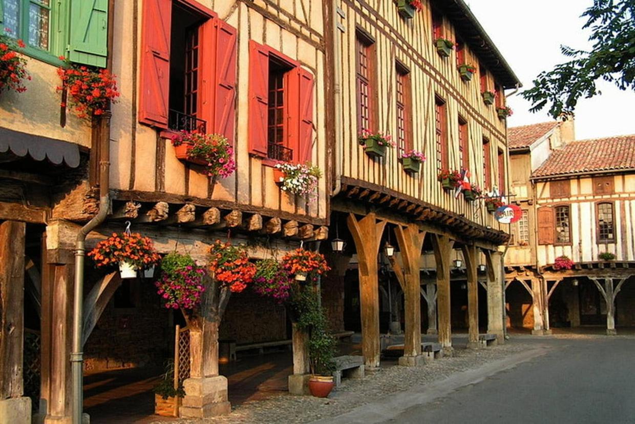 ミルポワ Sci Les Remparts De Mirepoix Bed & Breakfast エクステリア 写真