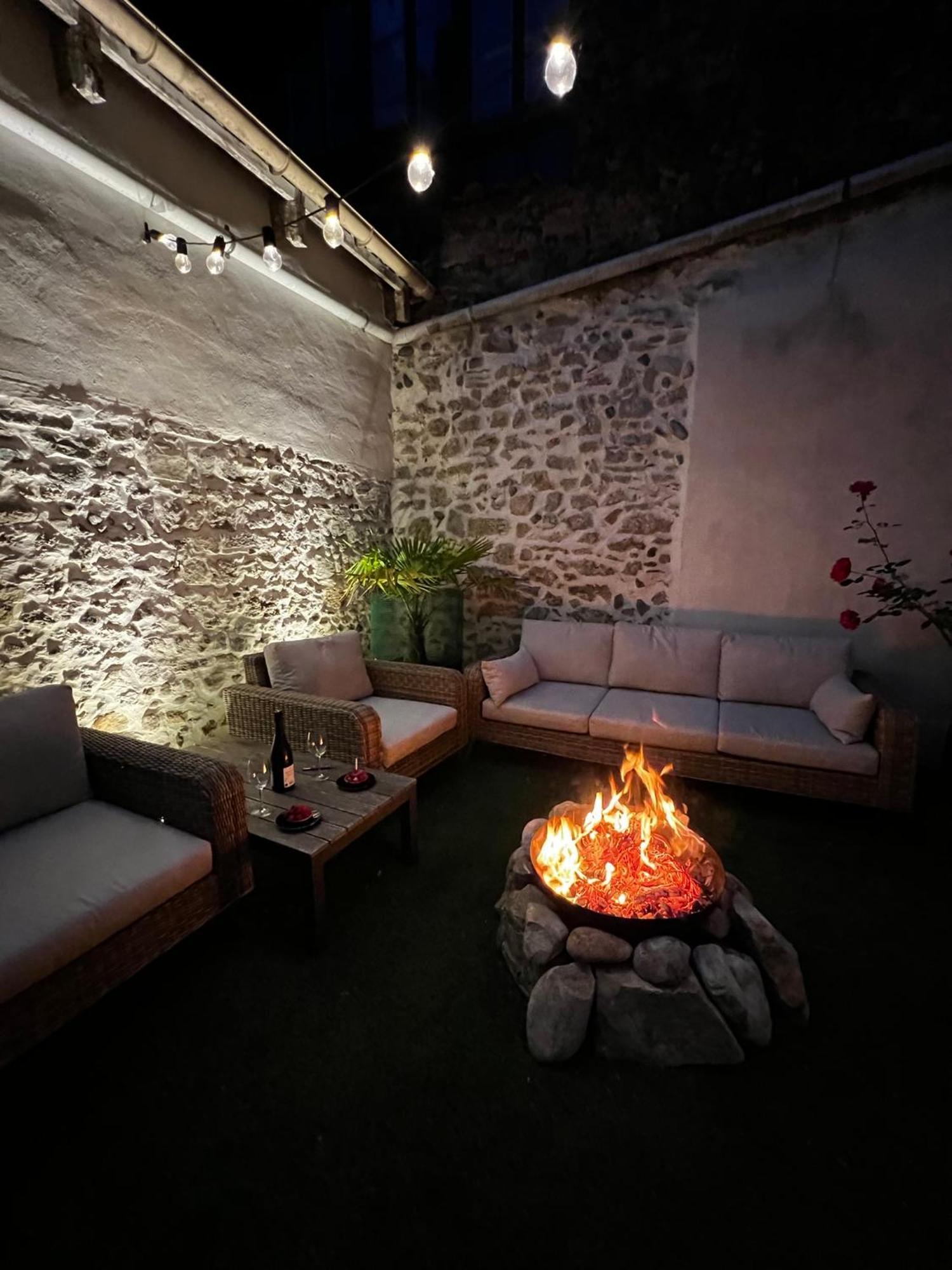 ミルポワ Sci Les Remparts De Mirepoix Bed & Breakfast エクステリア 写真